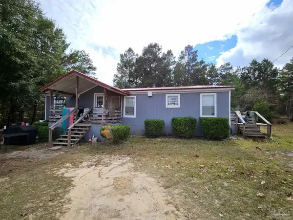236 Laurel Dr, Defuniak Springs, FL 32433