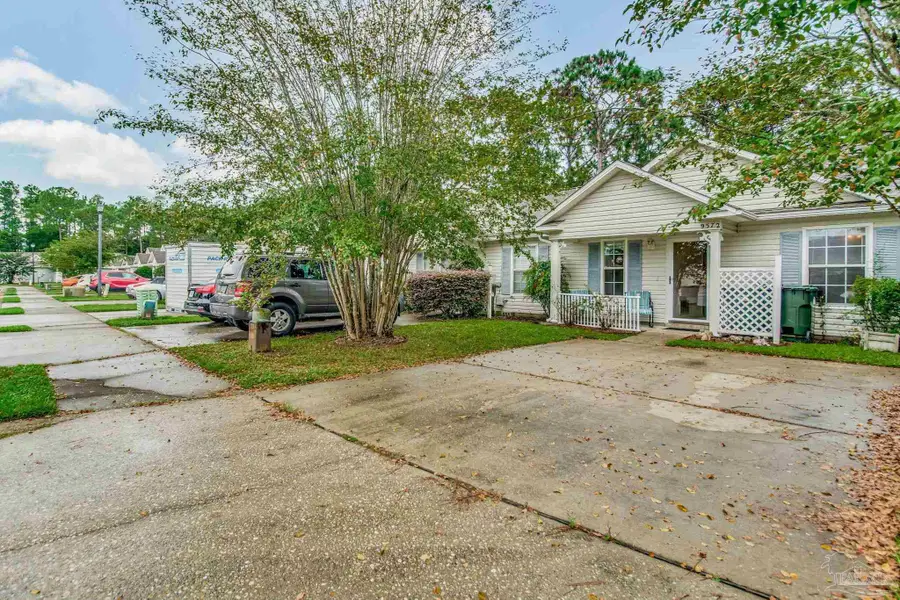 9572 Cobblebrook Dr, Pensacola, FL 32506 - Image #3
