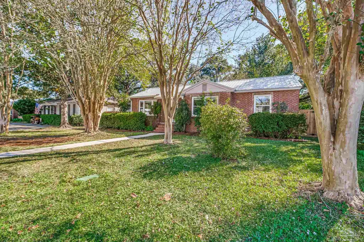 631 W Avery St, Pensacola, FL 32501 - Image #1