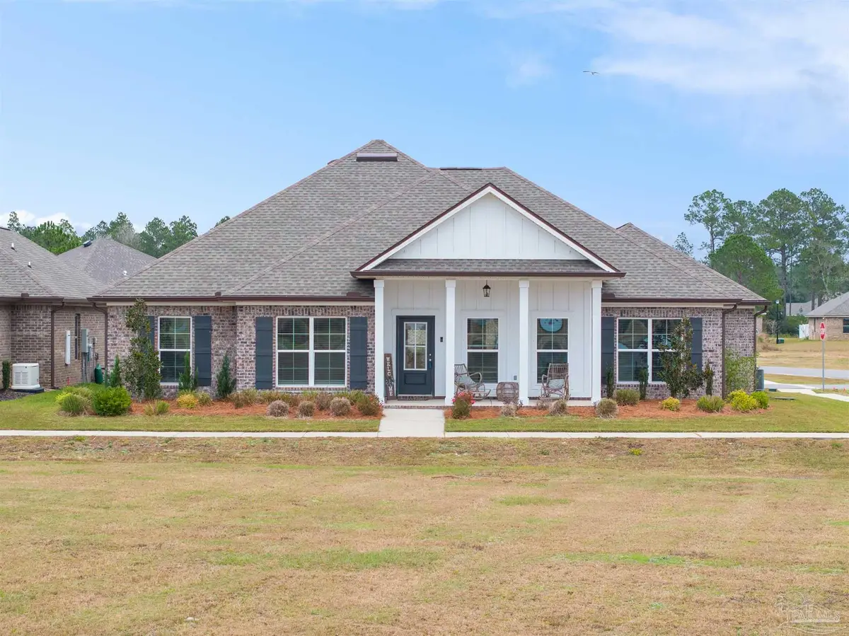 3933 Morning Dew Dr, Milton, FL 32583 - Image #1