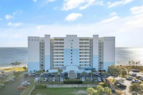 154 Ethel Wingate Dr #202, Pensacola, FL 32507