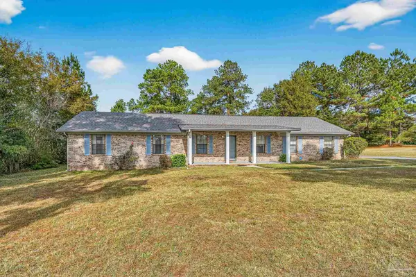 532 Ashley Rd, Cantonment, FL 32533