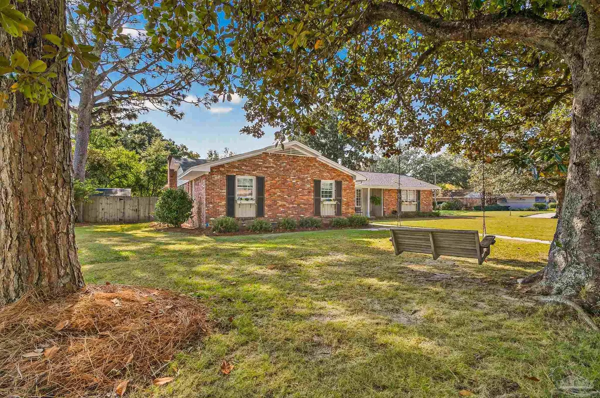 2601 Hallmark Dr, Pensacola, FL 32503 - Image #1