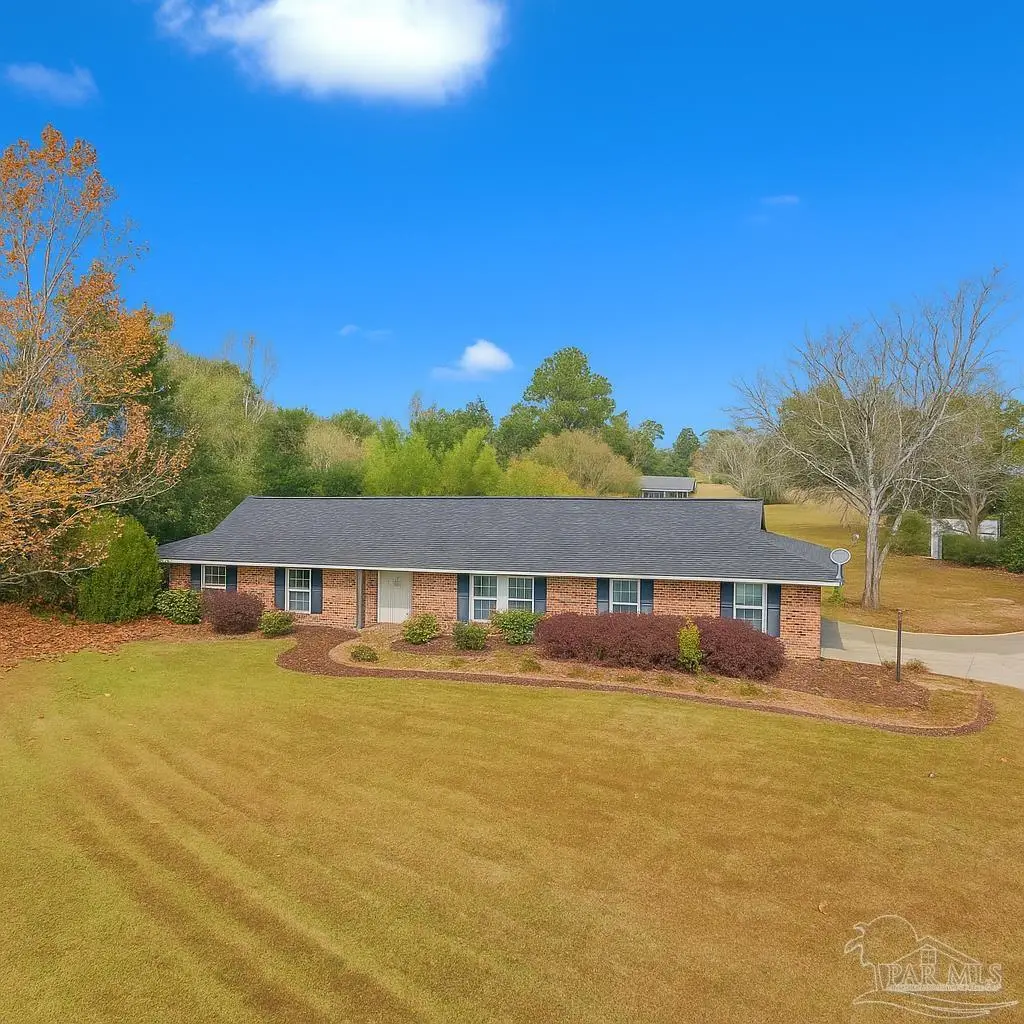 2530 Sandicrest Dr, Cantonment, FL 32533 - Image #1