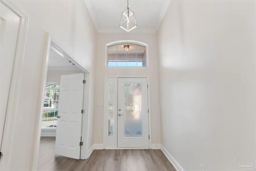 4137 Longwood Cir, Gulf Breeze, FL 32563 - Image #3