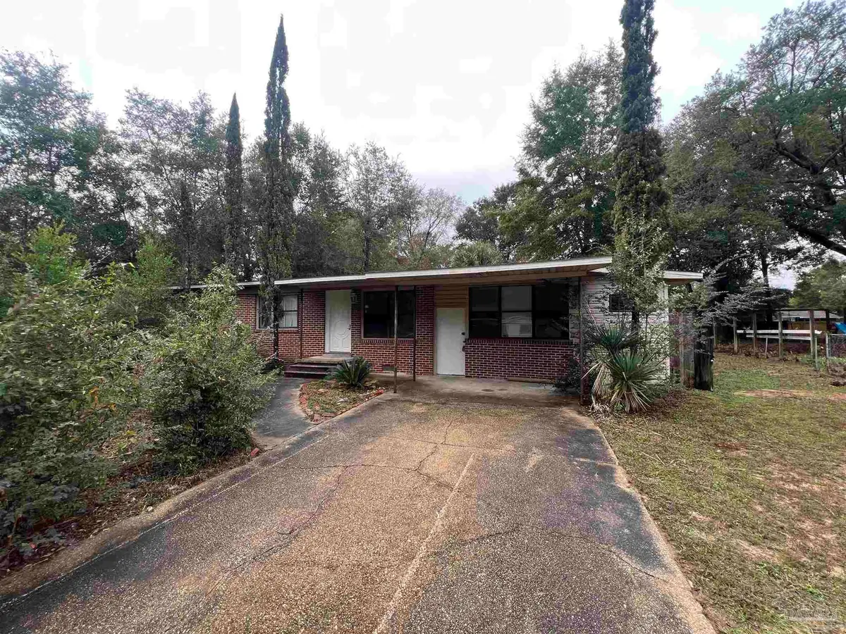 5733 Orange St, Milton, FL 32570 - Image #1