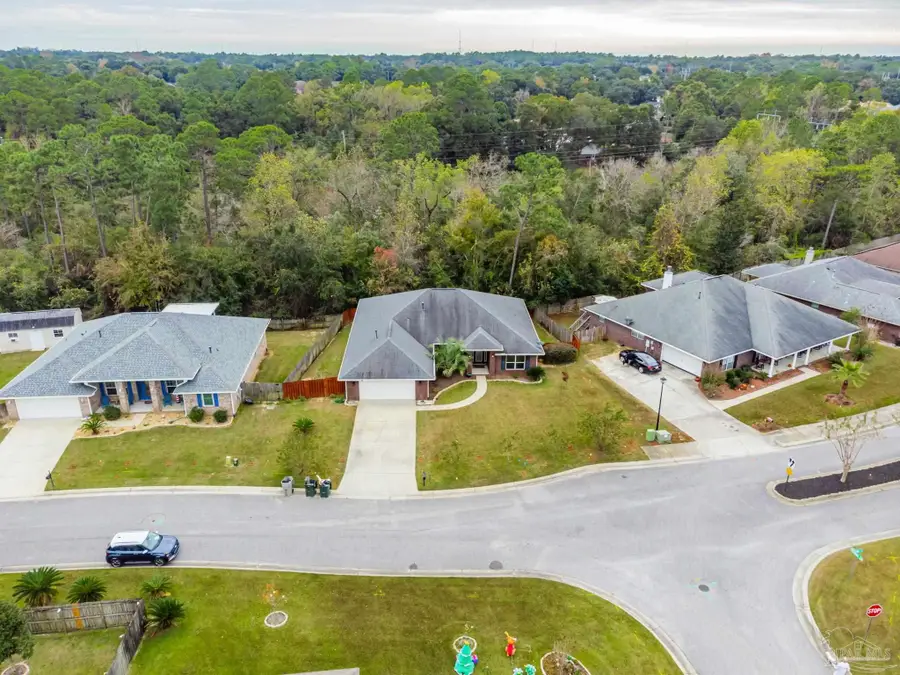 155 Siskin Ln, Pensacola, FL 32503 - Image #2