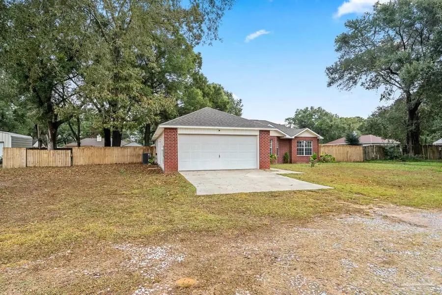 6439 Dallas Ave, Pensacola, FL 32526 - Image #3