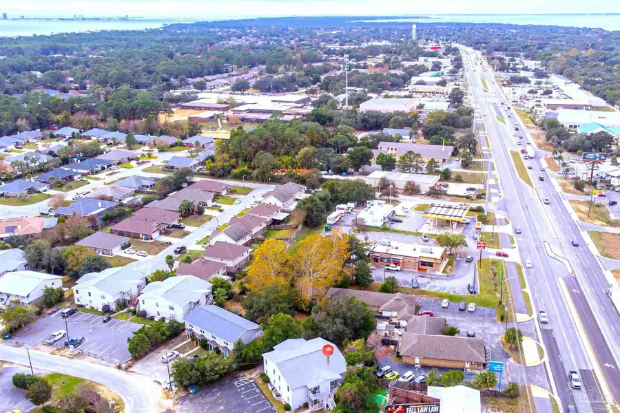 3202 Redwood Ln #E, Gulf Breeze, FL 32563 - Image #3