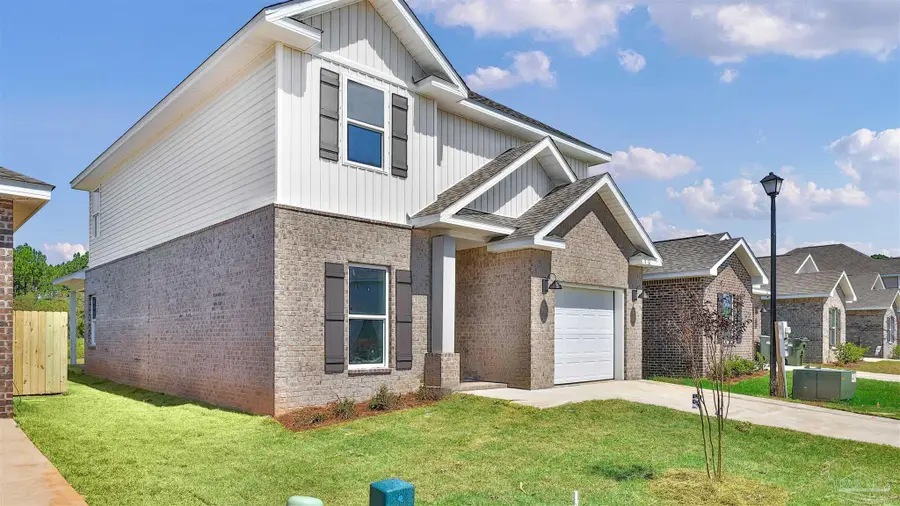 9904 Starling Dr, Pensacola, FL 32506 - Image #2