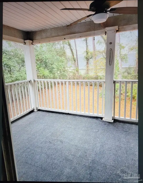 1500 Johnson Ave #221, Pensacola, FL 32514