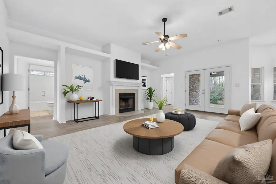 1957 Eagle Ln, Navarre, FL 32566 - Image #2