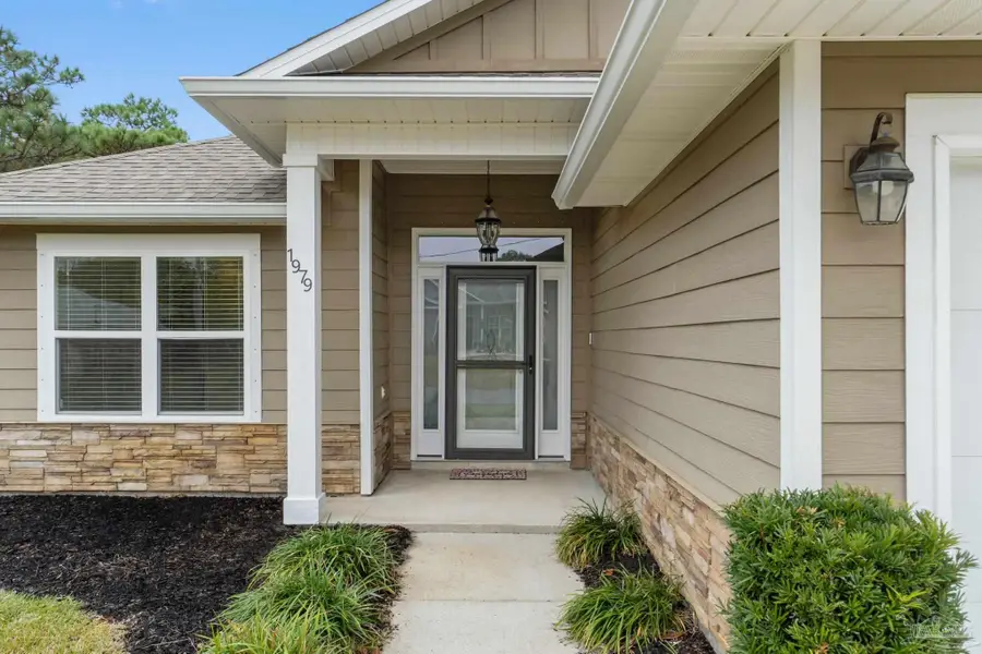 1979 Guseman Rd, Gulf Breeze, FL 32563 - Image #2