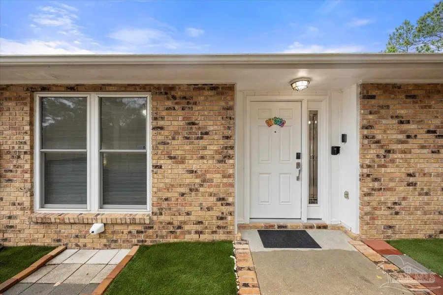 7072 Lake Joanne Dr, Pensacola, FL 32506 - Image #3