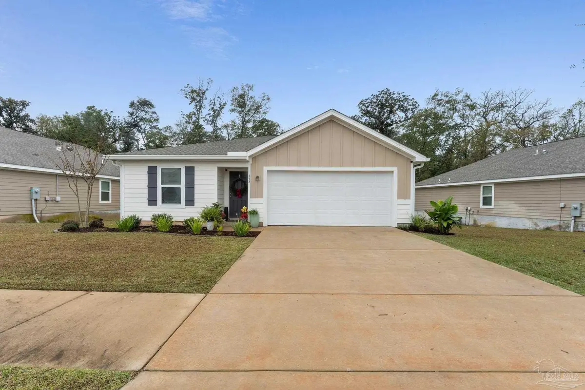 448 Riverwalk Cir, Freeport, FL 32439 - Image #1