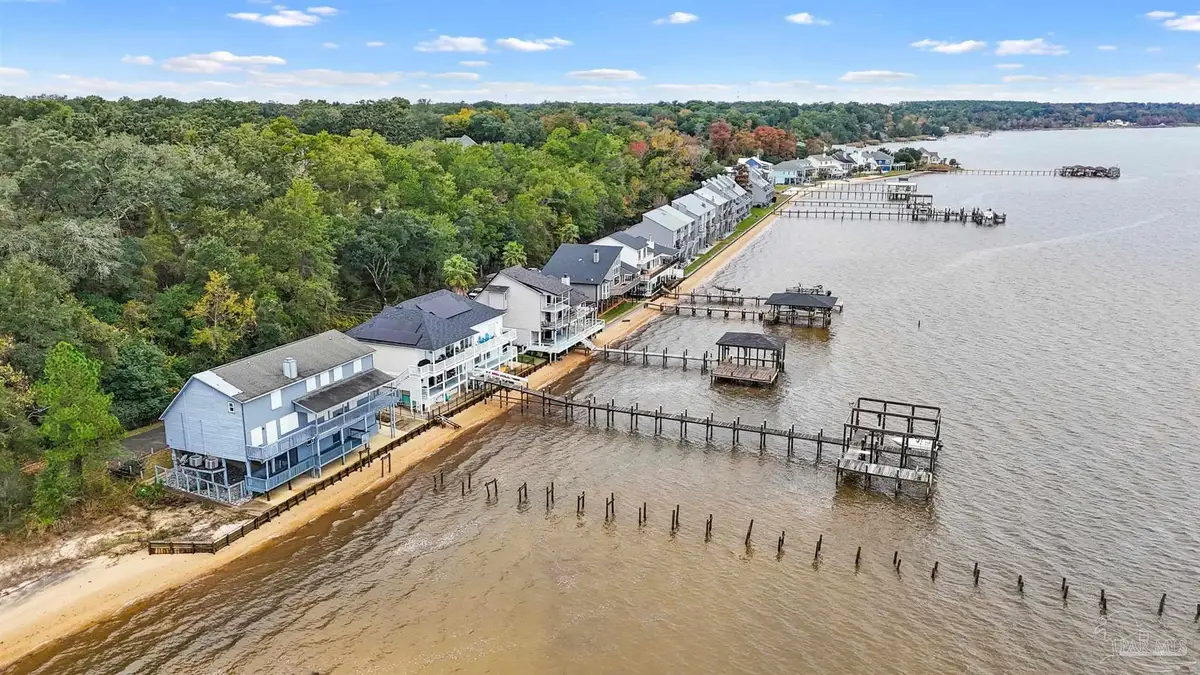 8600 Scenic Hwy, Pensacola, FL 32514 - Image #1