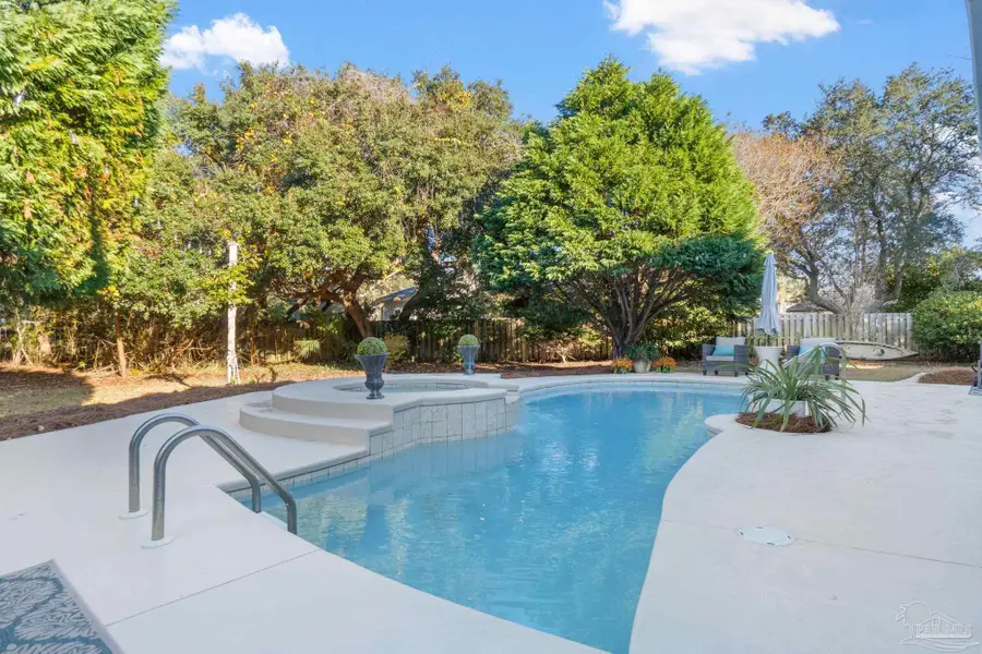 1196 Mary Lou Ln, Gulf Breeze, FL 32563 - Image #3