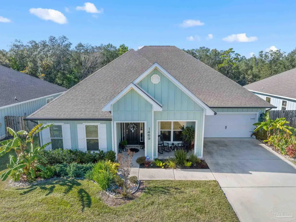 1469 Ballyhoo Dr, Gulf Breeze, FL 32563 - Image #1