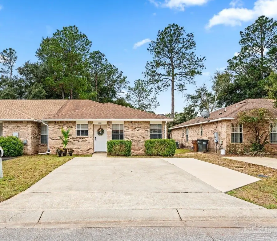 6885 Kapok Dr, Milton, FL 32583 - Image #2