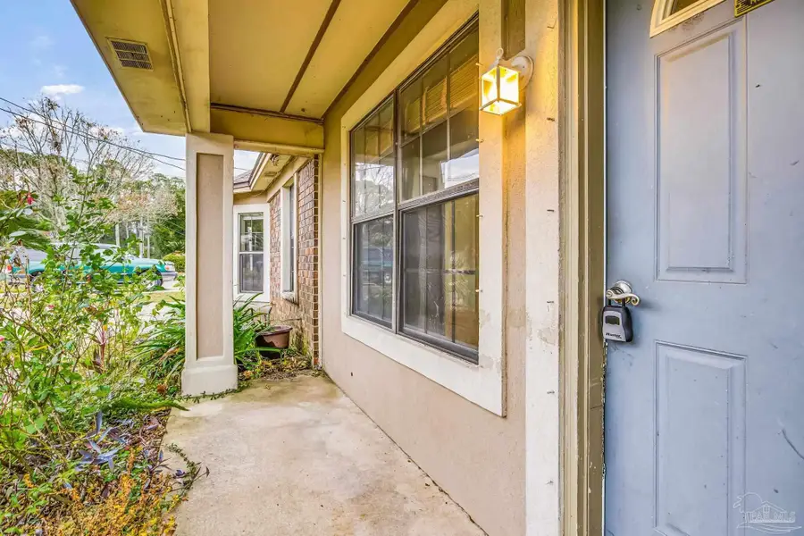 10495 Silver Creek Dr, Pensacola, FL 32506 - Image #3