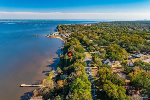 8750 Scenic Hwy, Pensacola, FL 32514