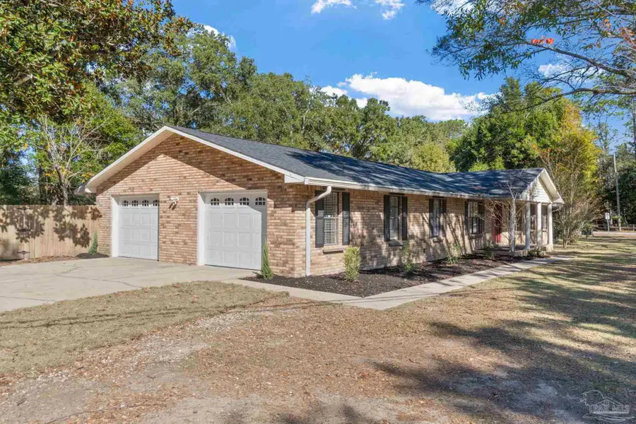 1841 Hollyhill Rd, Pensacola, FL 32526 - Image #3