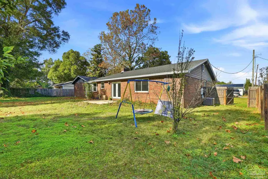 4605 Heatherwood Way, Pace, FL 32571 - Image #3