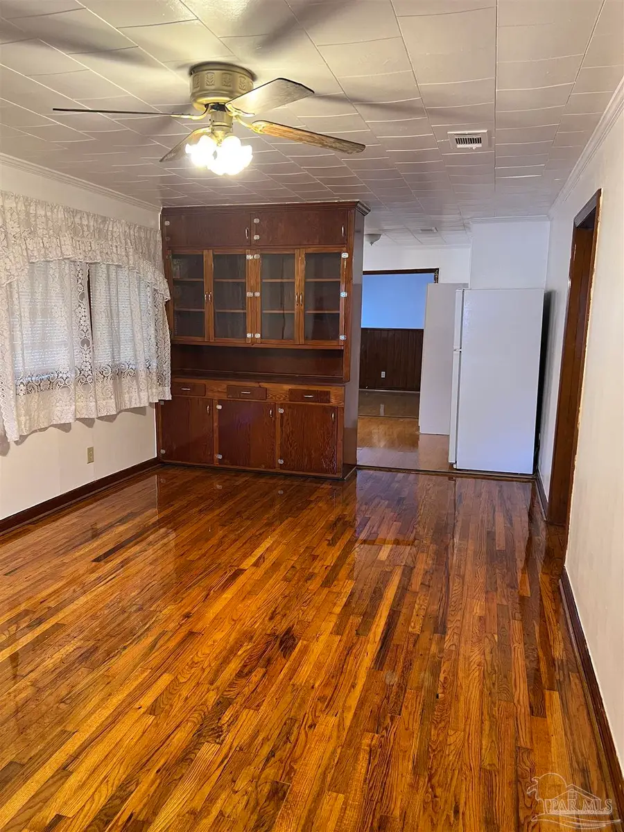 6653 Dearborn St, Milton, FL 32570 - Image #3