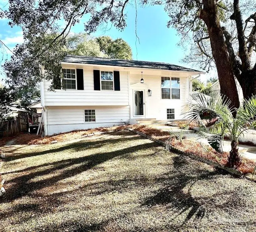5406 Tomlinson Rd, Pensacola, FL 32526 - Image #2
