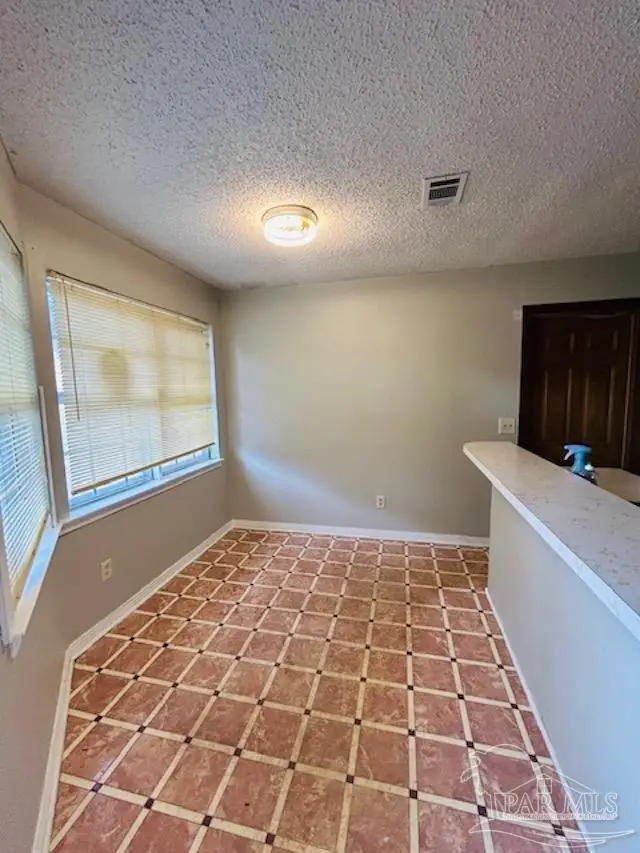 4960 La Ventana Ct, Pensacola, FL 32526 - Image #2