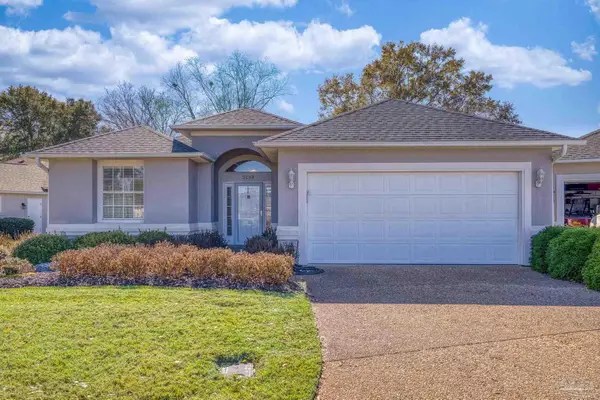 3209 Kingsmill Dr, Pace, FL 32571