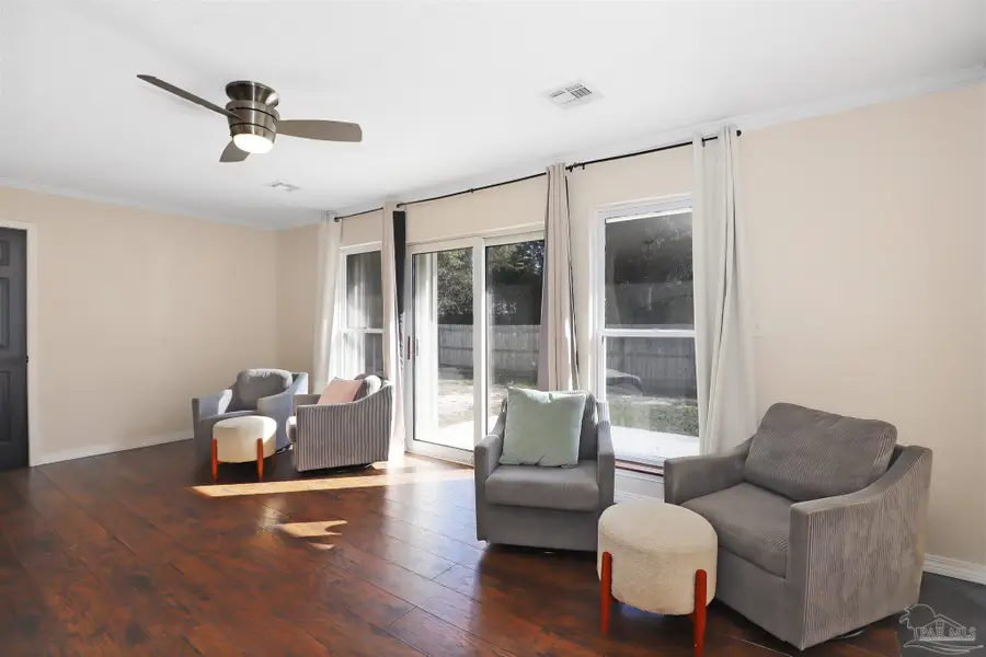 11215 Gulf Beach Hwy, Pensacola, FL 32507 - Image #2