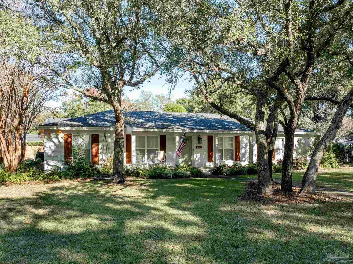 831 Bay Cliffs Rd, Gulf Breeze, FL 32561 - Image #1