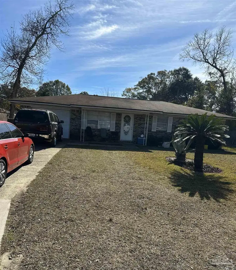 65 Sharmon St, Pensacola, FL 32534 - Image #2