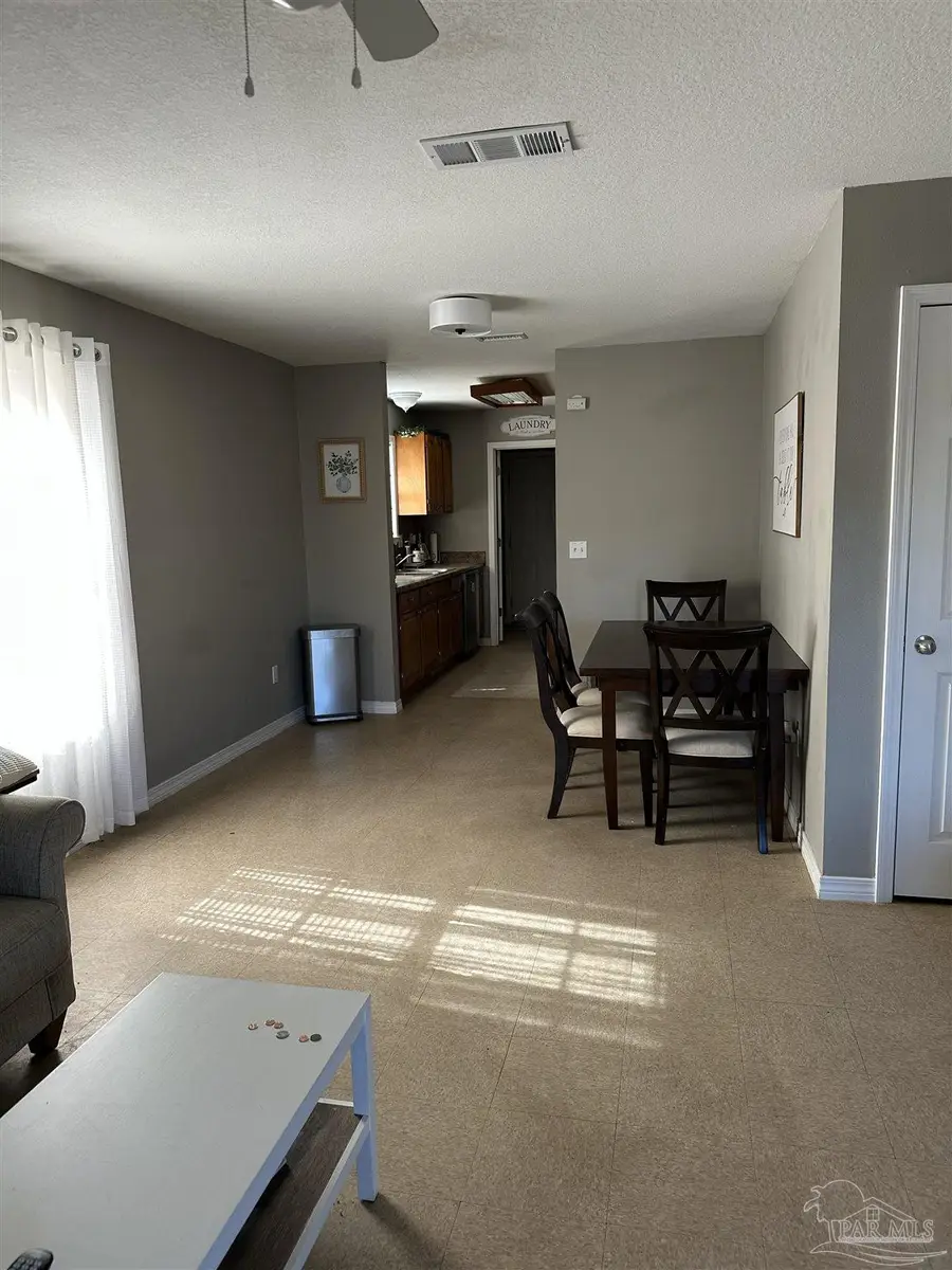813 N R St, Pensacola, FL 32505 - Image #3