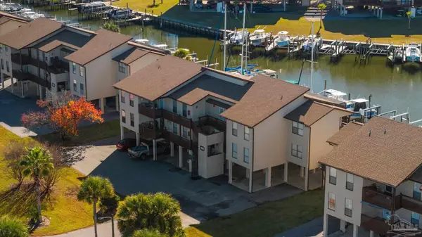 4068 Spinnaker Dr #202, Gulf Shores, AL 36542