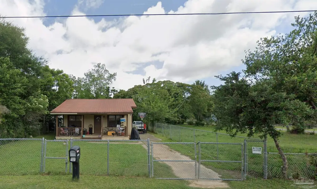 2804 W Lee St, Pensacola, FL 32505 - Image #1