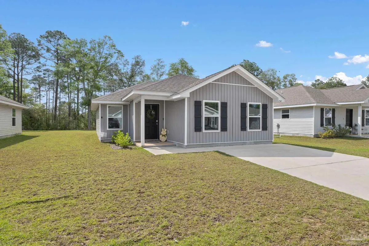 2545 Sutton Place Dr, Cantonment, FL 32533 - Image #1