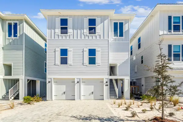 212 Clipper Dr, Pensacola, FL 32507