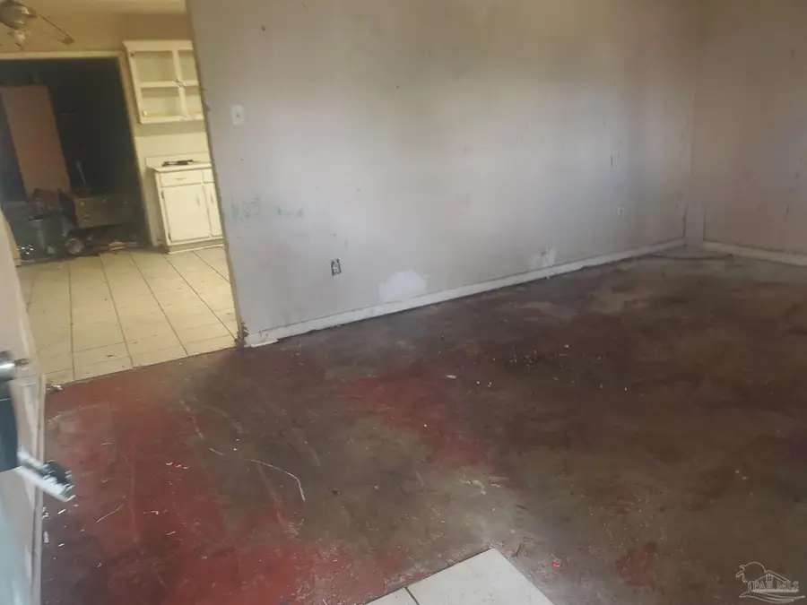 451 E Ten Mile Rd, Pensacola, FL 32534 - Image #2