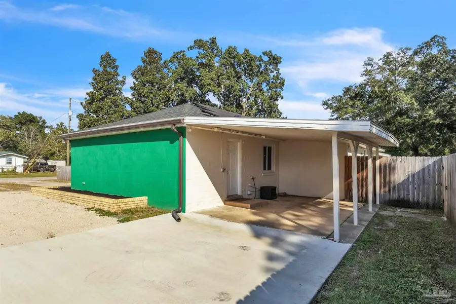 2105 Dora St, Pensacola, FL 32514 - Image #3