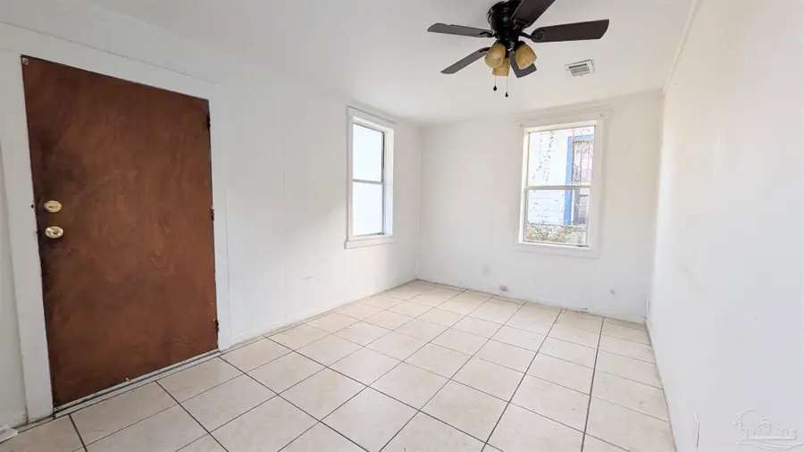513 N Reus St, Pensacola, FL 32501 - Image #3