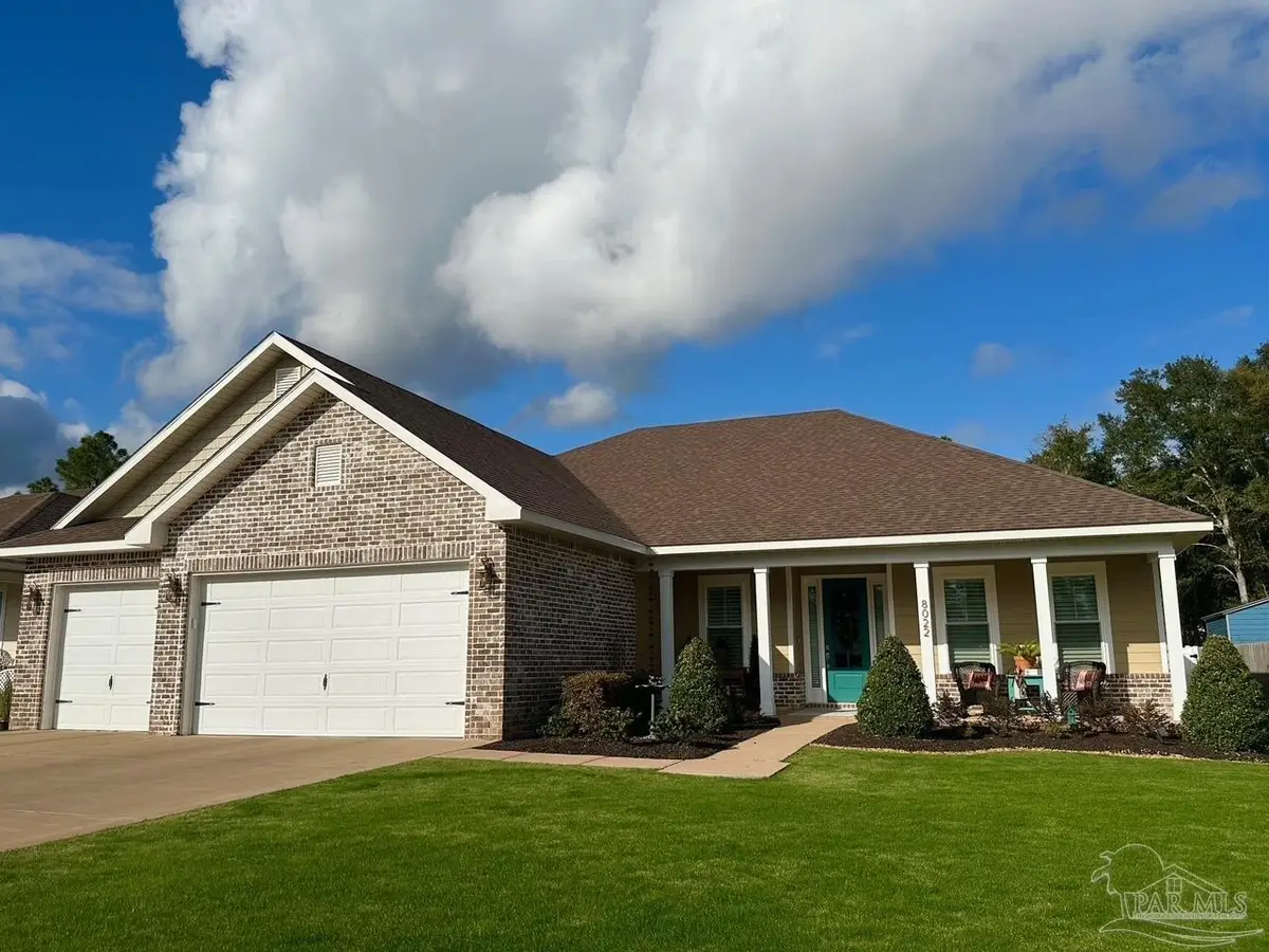 8022 Majestic Cypress Dr, Milton, FL 32583 - Image #1