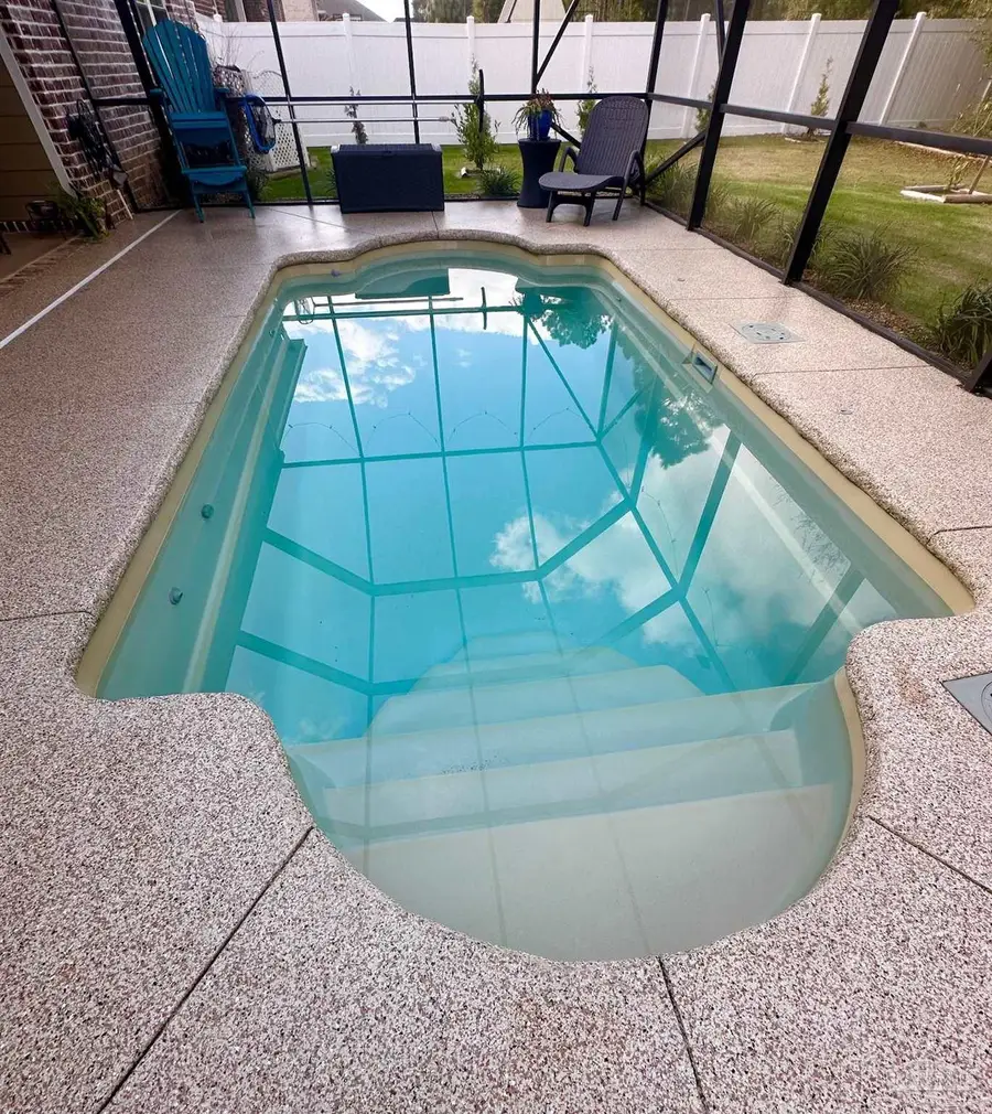 8022 Majestic Cypress Dr, Milton, FL 32583 - Image #2