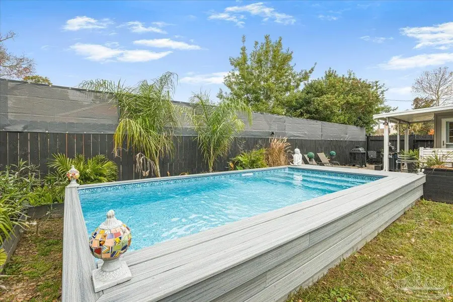 815 N 8th Ave, Pensacola, FL 32501 - Image #3