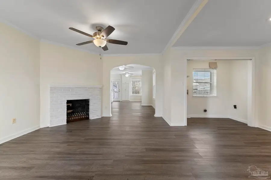 413 S 2nd St, Warrington, FL 32507 - Image #3