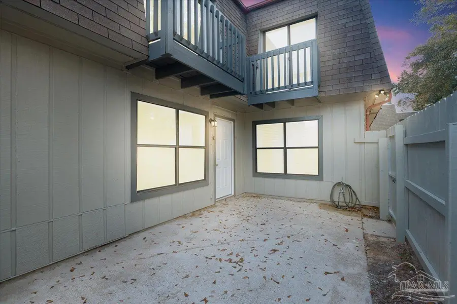 2301 W Michigan Ave #12, Pensacola, FL 32514 - Image #2