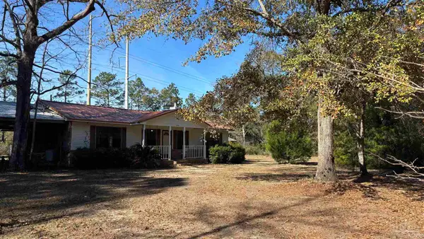 340 Cotton Creek Rd, Mcdavid, FL 32568