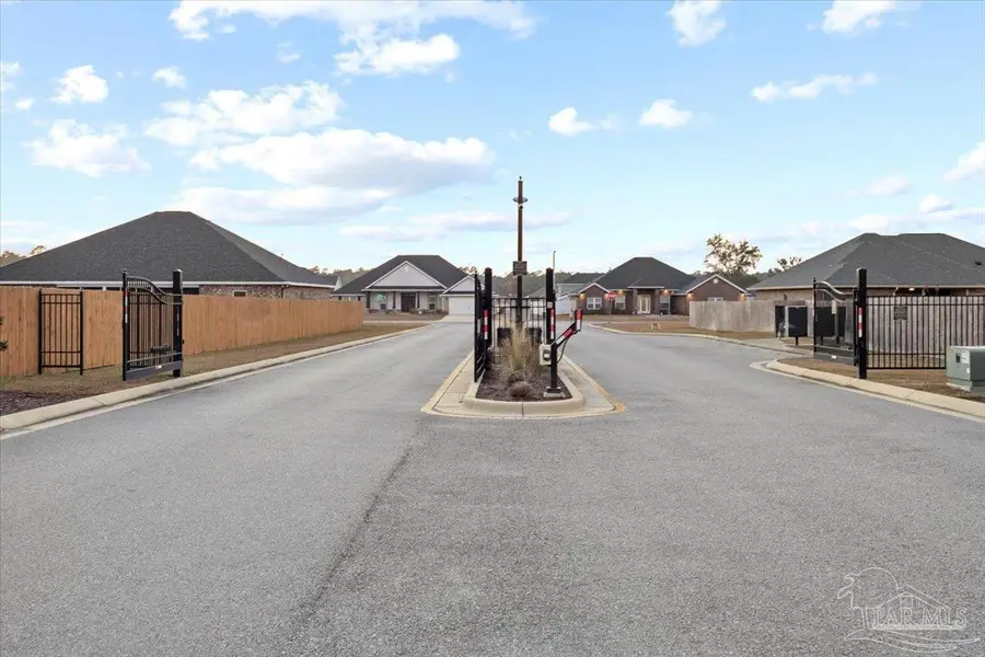 6532 Cedar Key Dr, Milton, FL 32570 - Image #2