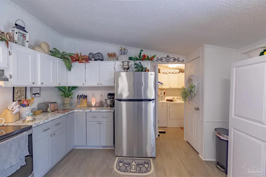 8916 Chemstrand Rd #19, Pensacola, FL 32514 - Image #3